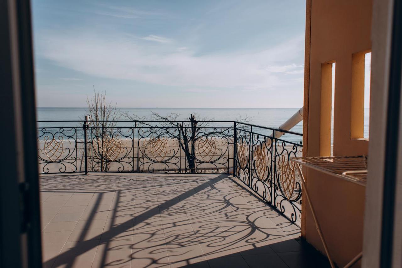 Hotel Da Nonna Odessa Extérieur photo
